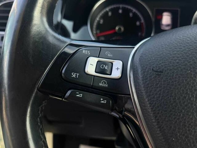 Білий Фольксваген Гольф, об'ємом двигуна 1.4 л та пробігом 256 тис. км за 13500 $, фото 23 на Automoto.ua