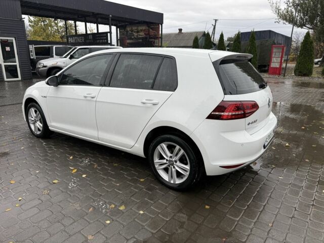 Белый Фольксваген Гольф, объемом двигателя 0 л и пробегом 113 тыс. км за 9200 $, фото 15 на Automoto.ua