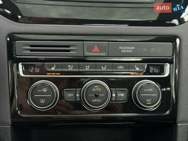 Белый Фольксваген Гольф, объемом двигателя 2 л и пробегом 274 тыс. км за 14299 $, фото 28 на Automoto.ua