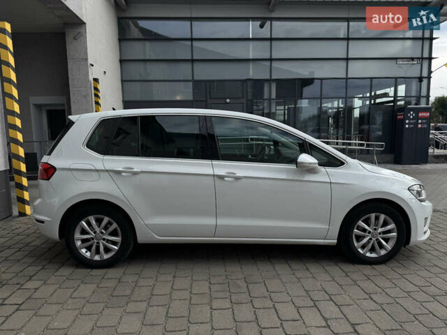 Белый Фольксваген Гольф, объемом двигателя 2 л и пробегом 274 тыс. км за 14299 $, фото 4 на Automoto.ua