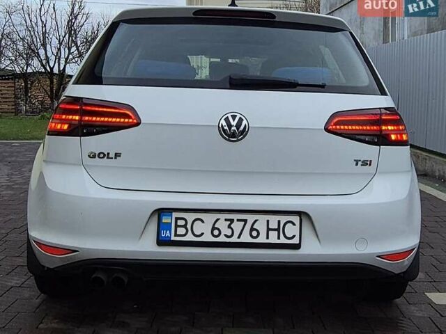 Белый Фольксваген Гольф, объемом двигателя 1.8 л и пробегом 127 тыс. км за 13000 $, фото 1 на Automoto.ua