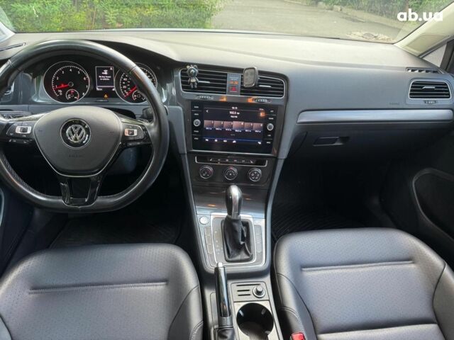 Білий Фольксваген Гольф, об'ємом двигуна 1.8 л та пробігом 79 тис. км за 15990 $, фото 21 на Automoto.ua