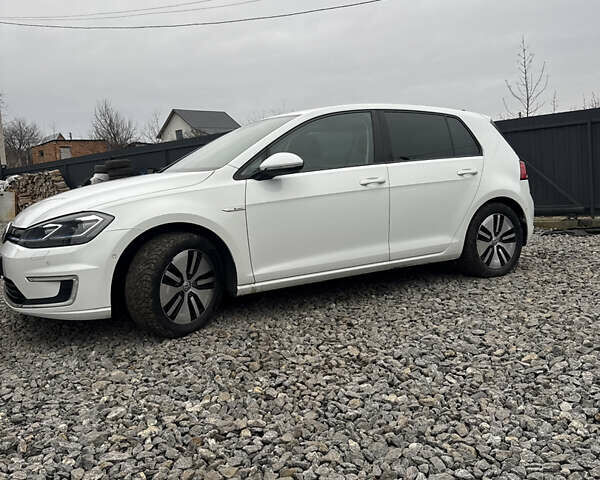 Білий Фольксваген Гольф, об'ємом двигуна 0 л та пробігом 137 тис. км за 11300 $, фото 43 на Automoto.ua