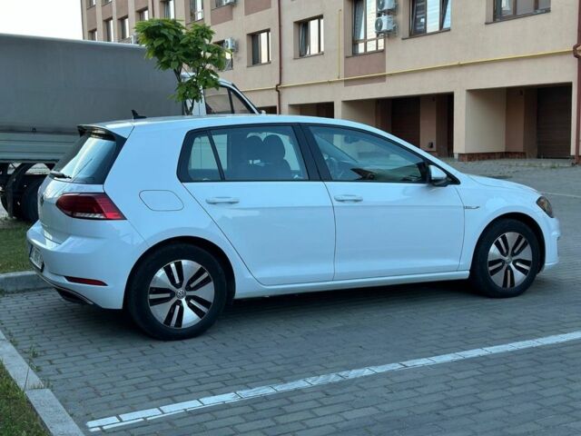 Білий Фольксваген Гольф, об'ємом двигуна 0 л та пробігом 56 тис. км за 11200 $, фото 1 на Automoto.ua