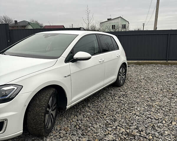 Білий Фольксваген Гольф, об'ємом двигуна 0 л та пробігом 137 тис. км за 11300 $, фото 42 на Automoto.ua