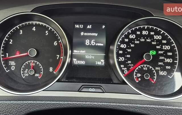 Белый Фольксваген Гольф, объемом двигателя 1.8 л и пробегом 127 тыс. км за 13000 $, фото 9 на Automoto.ua