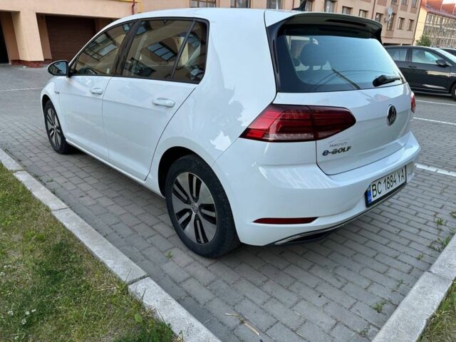 Білий Фольксваген Гольф, об'ємом двигуна 0 л та пробігом 56 тис. км за 11200 $, фото 9 на Automoto.ua