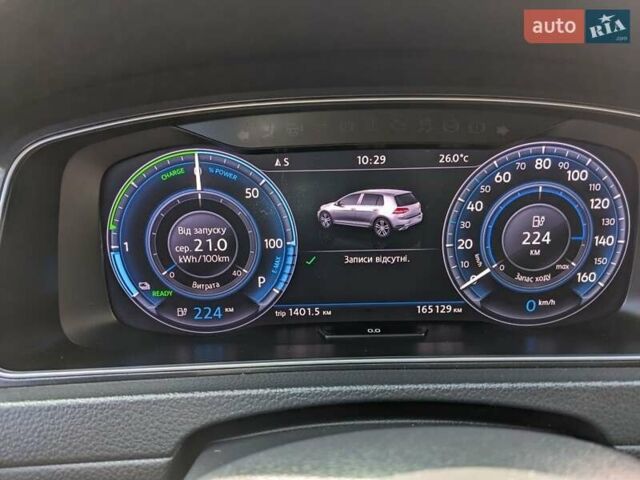 Белый Фольксваген Гольф, объемом двигателя 0 л и пробегом 165 тыс. км за 13200 $, фото 1 на Automoto.ua