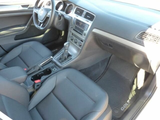 Белый Фольксваген Гольф, объемом двигателя 1.8 л и пробегом 58 тыс. км за 4800 $, фото 9 на Automoto.ua