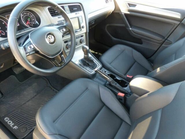 Белый Фольксваген Гольф, объемом двигателя 1.8 л и пробегом 58 тыс. км за 4800 $, фото 10 на Automoto.ua