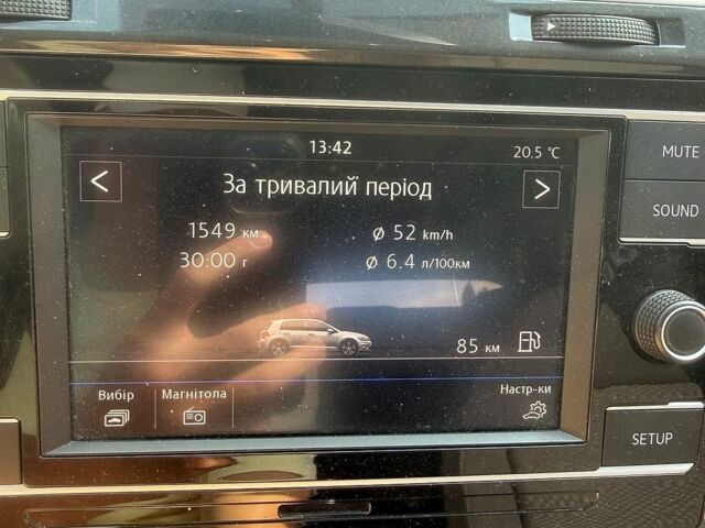 Білий Фольксваген Гольф, об'ємом двигуна 1.4 л та пробігом 157 тис. км за 12000 $, фото 12 на Automoto.ua