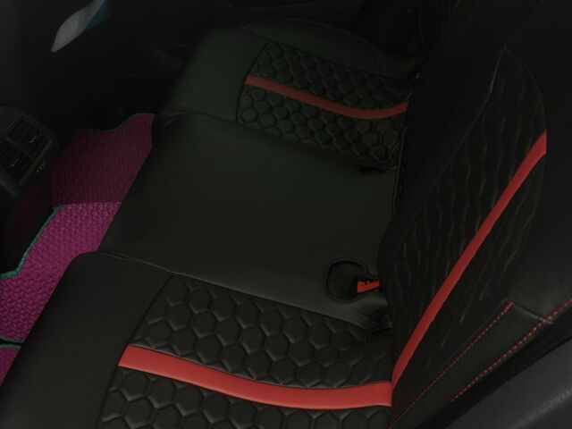 Белый Фольксваген Гольф, объемом двигателя 2 л и пробегом 164 тыс. км за 19000 $, фото 5 на Automoto.ua