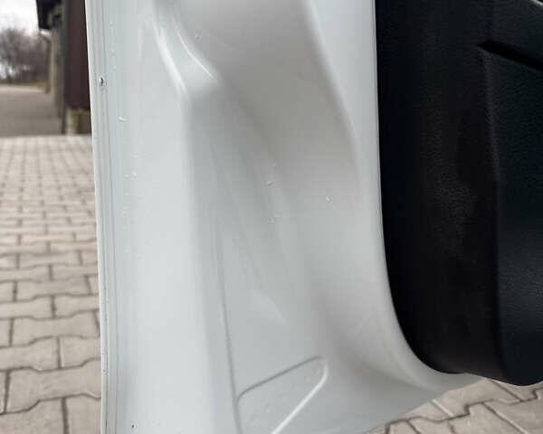 Білий Фольксваген Гольф, об'ємом двигуна 0 л та пробігом 137 тис. км за 11300 $, фото 31 на Automoto.ua