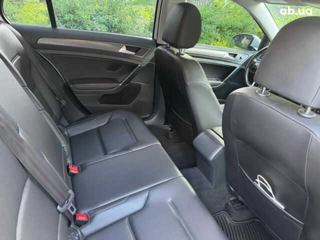 Білий Фольксваген Гольф, об'ємом двигуна 1.8 л та пробігом 79 тис. км за 15990 $, фото 23 на Automoto.ua