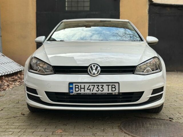 Белый Фольксваген Гольф, объемом двигателя 1.8 л и пробегом 60 тыс. км за 14500 $, фото 1 на Automoto.ua