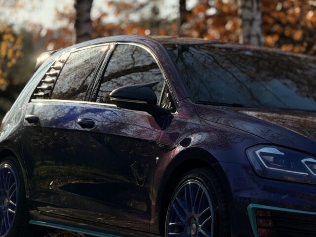 Белый Фольксваген Гольф, объемом двигателя 2 л и пробегом 164 тыс. км за 19000 $, фото 1 на Automoto.ua