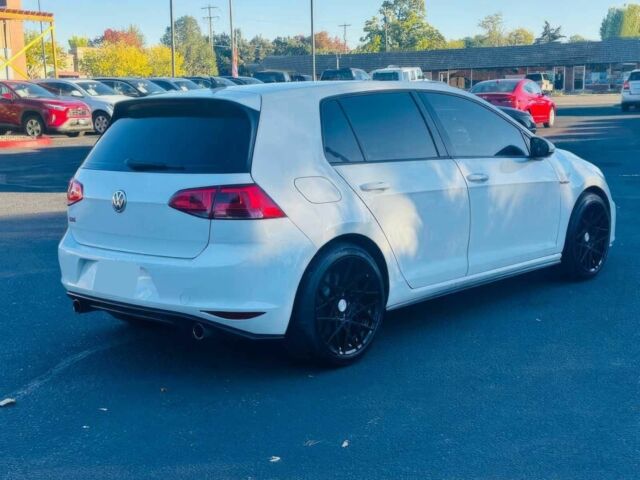 Белый Фольксваген Гольф, объемом двигателя 2 л и пробегом 66 тыс. км за 8700 $, фото 7 на Automoto.ua