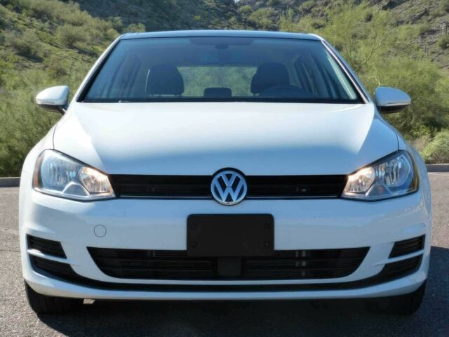 Белый Фольксваген Гольф, объемом двигателя 1.8 л и пробегом 58 тыс. км за 4800 $, фото 2 на Automoto.ua