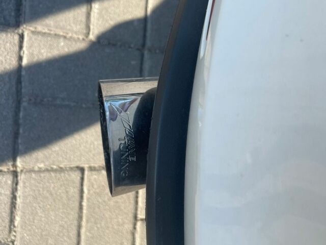 Білий Фольксваген Гольф, об'ємом двигуна 1.8 л та пробігом 185 тис. км за 10070 $, фото 16 на Automoto.ua