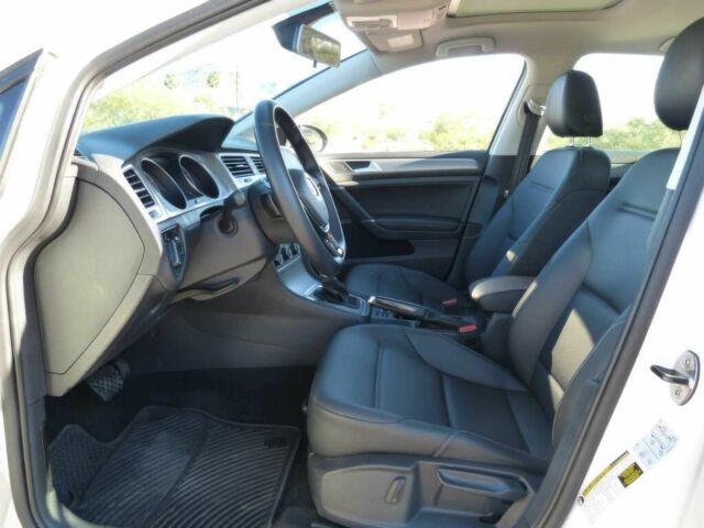 Белый Фольксваген Гольф, объемом двигателя 1.8 л и пробегом 58 тыс. км за 4800 $, фото 11 на Automoto.ua