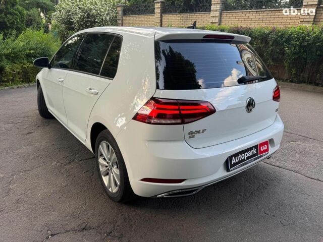 Білий Фольксваген Гольф, об'ємом двигуна 1.8 л та пробігом 79 тис. км за 15990 $, фото 7 на Automoto.ua