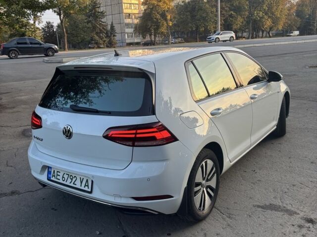 Білий Фольксваген Гольф, об'ємом двигуна 0 л та пробігом 169 тис. км за 12000 $, фото 1 на Automoto.ua