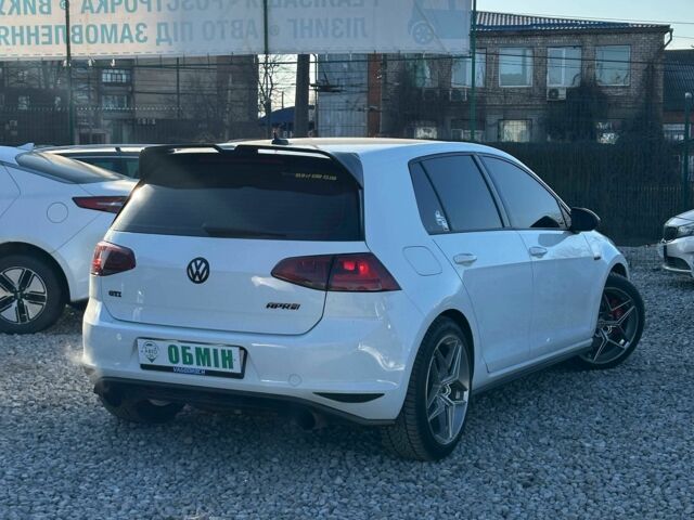 Белый Фольксваген Гольф, объемом двигателя 2 л и пробегом 63 тыс. км за 15750 $, фото 4 на Automoto.ua