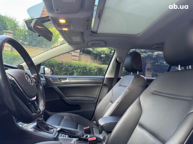 Білий Фольксваген Гольф, об'ємом двигуна 1.8 л та пробігом 79 тис. км за 15990 $, фото 18 на Automoto.ua