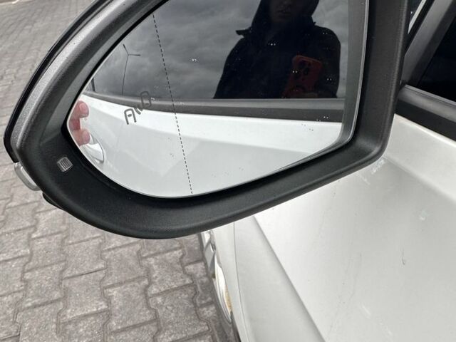 Білий Фольксваген Гольф, об'ємом двигуна 0 л та пробігом 139 тис. км за 13200 $, фото 13 на Automoto.ua