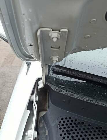 Белый Фольксваген Гольф, объемом двигателя 1.6 л и пробегом 200 тыс. км за 15500 $, фото 21 на Automoto.ua