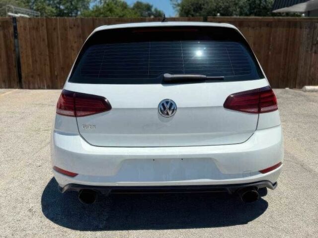 Белый Фольксваген Гольф, объемом двигателя 2 л и пробегом 89 тыс. км за 9900 $, фото 6 на Automoto.ua