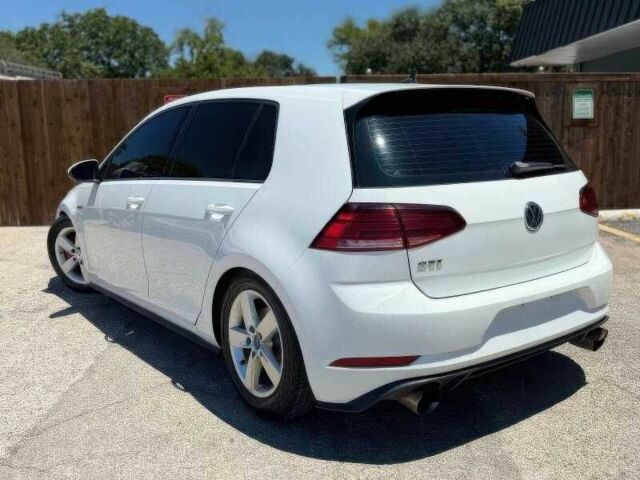 Белый Фольксваген Гольф, объемом двигателя 2 л и пробегом 89 тыс. км за 9900 $, фото 7 на Automoto.ua