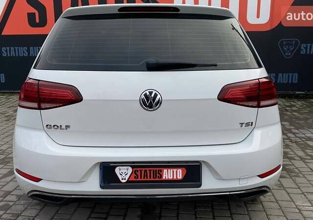 Белый Фольксваген Гольф, объемом двигателя 1.8 л и пробегом 105 тыс. км за 13000 $, фото 5 на Automoto.ua