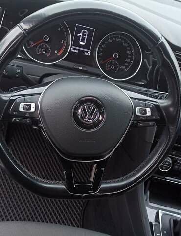 Белый Фольксваген Гольф, объемом двигателя 1.6 л и пробегом 200 тыс. км за 15500 $, фото 18 на Automoto.ua