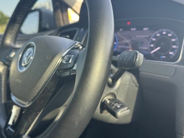 Білий Фольксваген Гольф, об'ємом двигуна 0 л та пробігом 159 тис. км за 12300 $, фото 2 на Automoto.ua