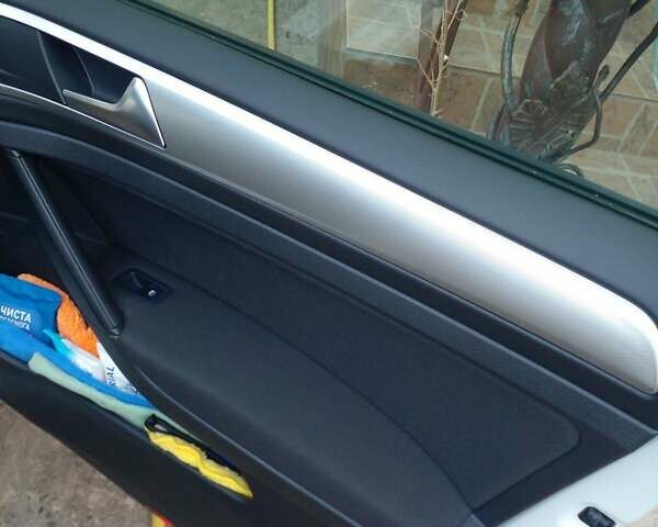 Белый Фольксваген Гольф, объемом двигателя 1 л и пробегом 30 тыс. км за 14200 $, фото 13 на Automoto.ua