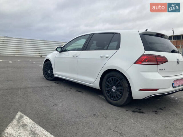 Білий Фольксваген Гольф, об'ємом двигуна 1.8 л та пробігом 157 тис. км за 13000 $, фото 4 на Automoto.ua
