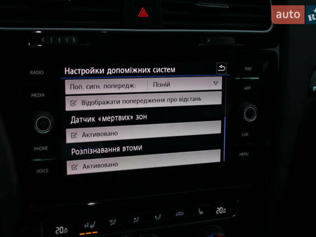 Белый Фольксваген Гольф, объемом двигателя 1.4 л и пробегом 86 тыс. км за 20299 $, фото 49 на Automoto.ua