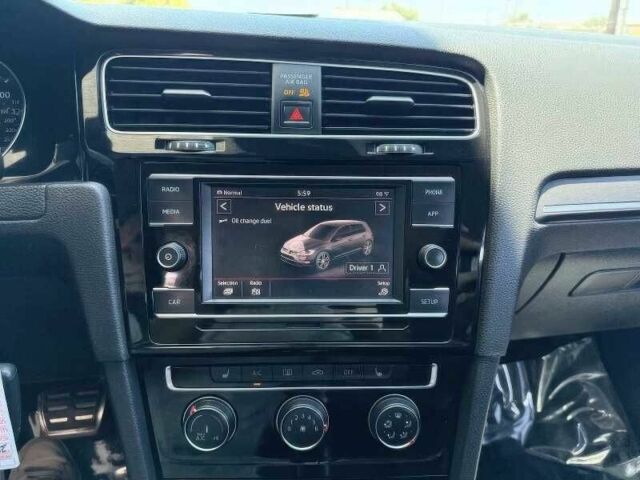 Белый Фольксваген Гольф, объемом двигателя 2 л и пробегом 89 тыс. км за 9900 $, фото 11 на Automoto.ua