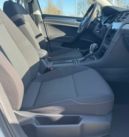 Белый Фольксваген Гольф, объемом двигателя 1.4 л и пробегом 99 тыс. км за 15500 $, фото 32 на Automoto.ua