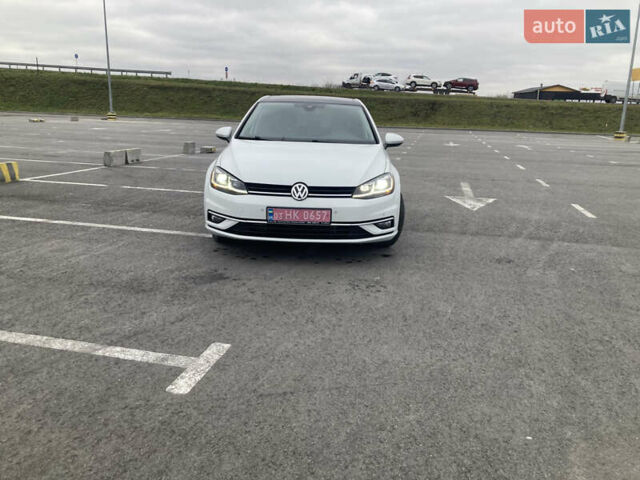Білий Фольксваген Гольф, об'ємом двигуна 1.8 л та пробігом 157 тис. км за 13000 $, фото 2 на Automoto.ua