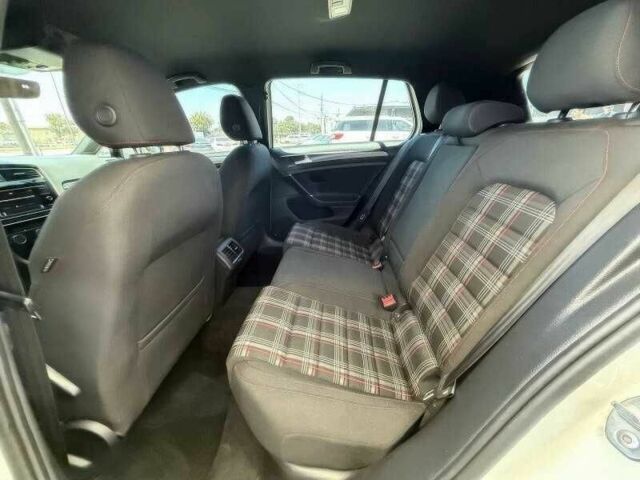 Белый Фольксваген Гольф, объемом двигателя 2 л и пробегом 89 тыс. км за 9900 $, фото 14 на Automoto.ua