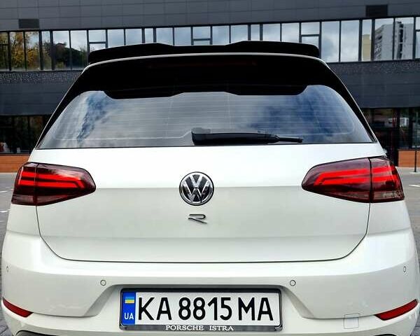 Белый Фольксваген Гольф, объемом двигателя 1.99 л и пробегом 111 тыс. км за 30000 $, фото 8 на Automoto.ua