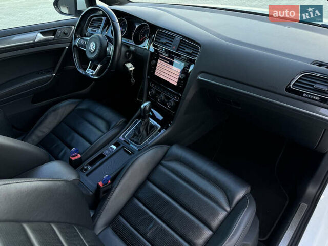 Білий Фольксваген Гольф, об'ємом двигуна 1.97 л та пробігом 206 тис. км за 20999 $, фото 26 на Automoto.ua
