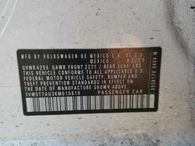 Белый Фольксваген Гольф, объемом двигателя 2 л и пробегом 45 тыс. км за 3500 $, фото 10 на Automoto.ua