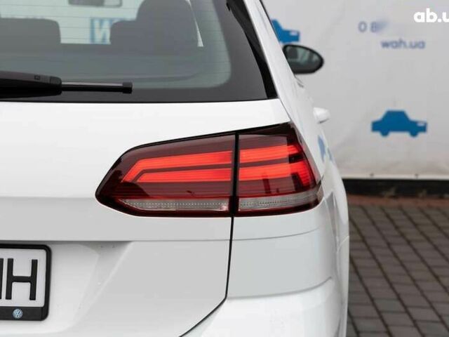 Білий Фольксваген Гольф, об'ємом двигуна 2 л та пробігом 270 тис. км за 15350 $, фото 10 на Automoto.ua