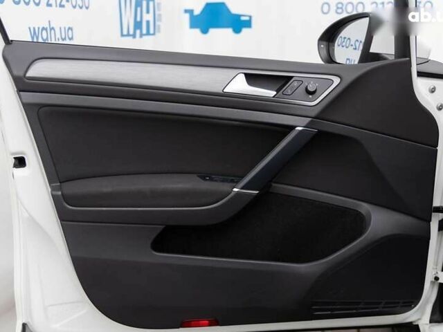 Білий Фольксваген Гольф, об'ємом двигуна 2 л та пробігом 270 тис. км за 15350 $, фото 11 на Automoto.ua