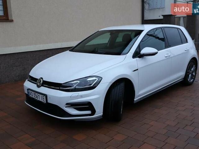 Белый Фольксваген Гольф, объемом двигателя 1.97 л и пробегом 206 тыс. км за 21300 $, фото 3 на Automoto.ua