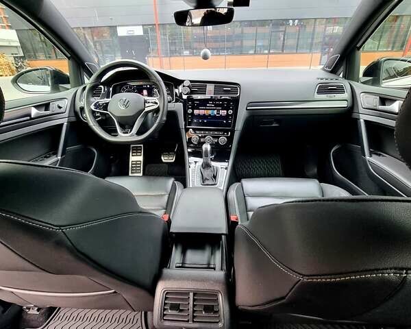 Белый Фольксваген Гольф, объемом двигателя 1.99 л и пробегом 111 тыс. км за 30000 $, фото 13 на Automoto.ua