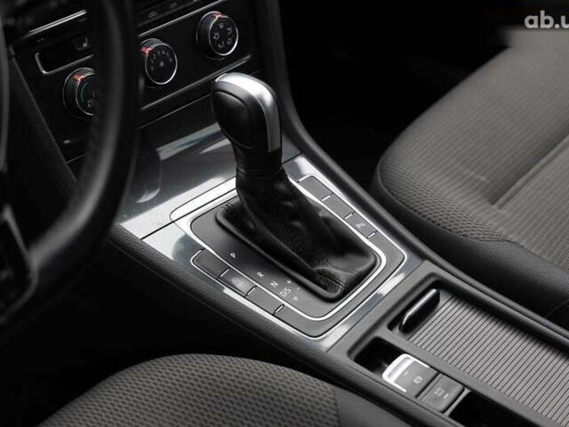 Білий Фольксваген Гольф, об'ємом двигуна 2 л та пробігом 270 тис. км за 15350 $, фото 23 на Automoto.ua